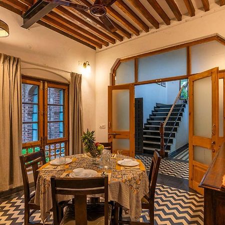 Stayvista'S Peepal Haveli - Rustic Kothi With Terrace, Breathtaking View & Bonfire Narainpur  Eksteriør bilde